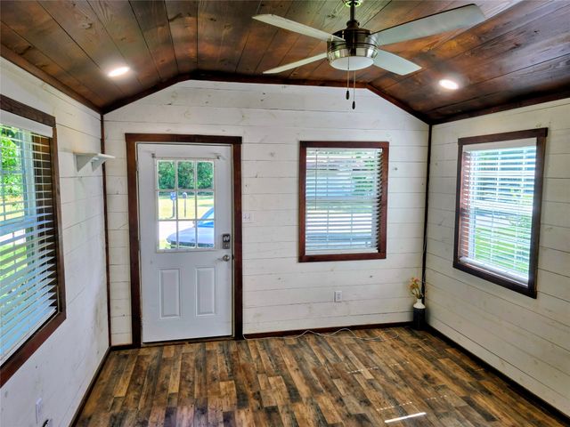 710 County Road 2298, Mineola, TX 75773