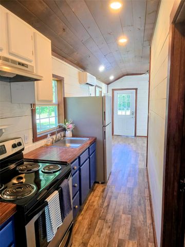 710 County Road 2298, Mineola, TX 75773
