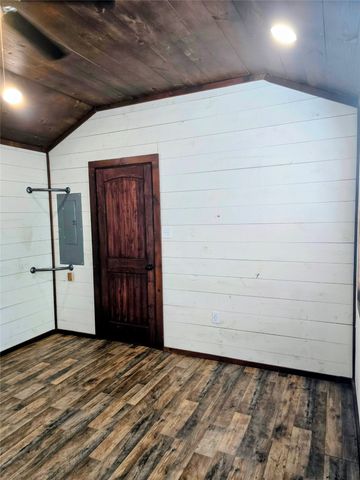 710 County Road 2298, Mineola, TX 75773