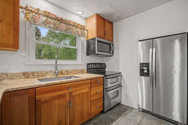 352 Dunham Drive, Battle Creek, MI 49015