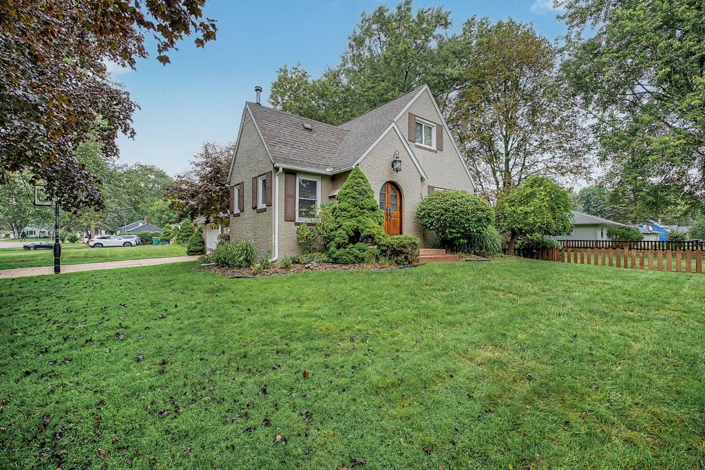 352 Dunham Drive, Battle Creek, MI 49015