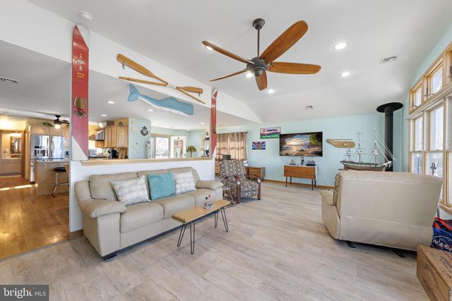 28 S PORTLAND DR, Little Egg Harbor Twp, NJ 08087