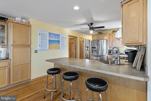 28 S PORTLAND DR, Little Egg Harbor Twp, NJ 08087