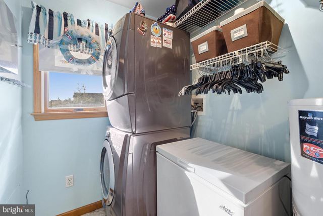 28 S PORTLAND DR, Little Egg Harbor Twp, NJ 08087