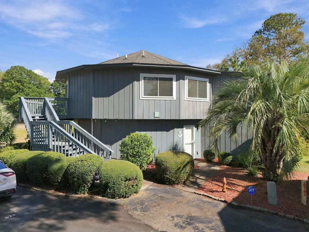 622 Tall Oaks Ln., Myrtle Beach, SC 29588