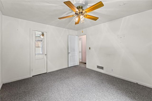 5525 Hadley Street, Merriam, KS 66202