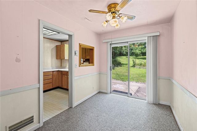 5525 Hadley Street, Merriam, KS 66202
