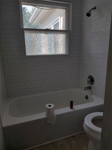 9128 Woodmayr Drive, Norwalk, IA 50211