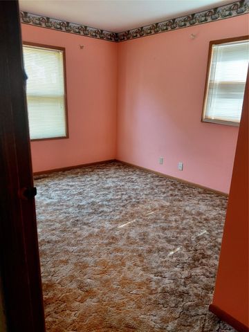 9128 Woodmayr Drive, Norwalk, IA 50211