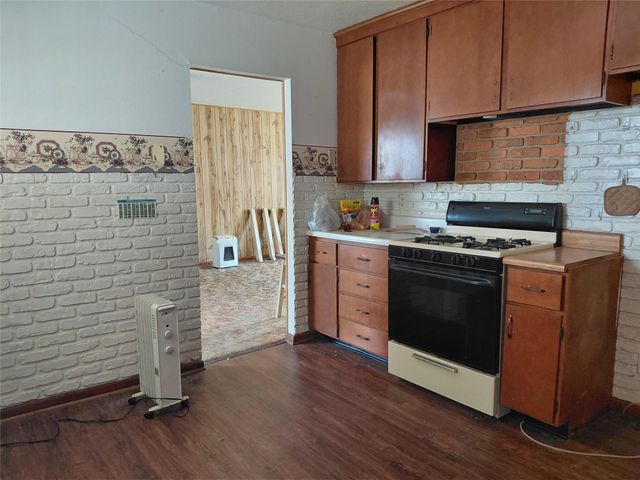 9128 Woodmayr Drive, Norwalk, IA 50211