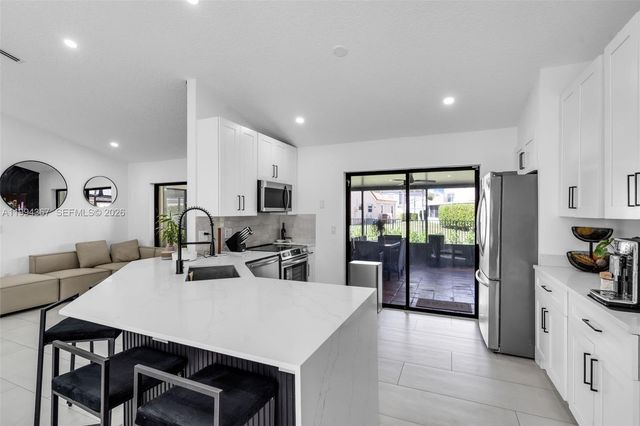 4787 NW 1st Dr, Deerfield Beach, FL 33442