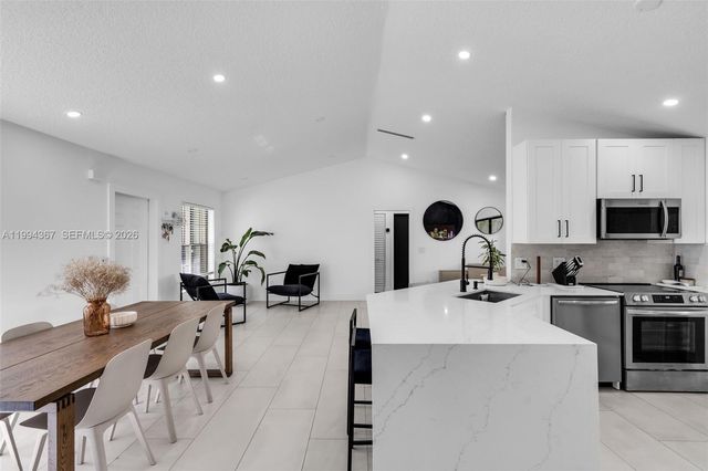 4787 NW 1st Dr, Deerfield Beach, FL 33442