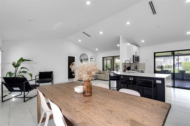 4787 NW 1st Dr, Deerfield Beach, FL 33442