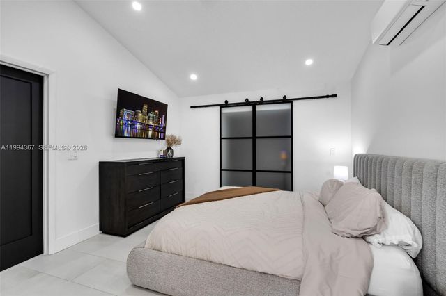 4787 NW 1st Dr, Deerfield Beach, FL 33442