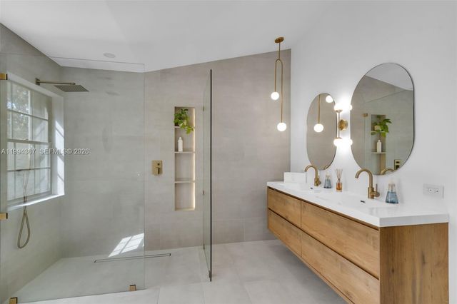 4787 NW 1st Dr, Deerfield Beach, FL 33442