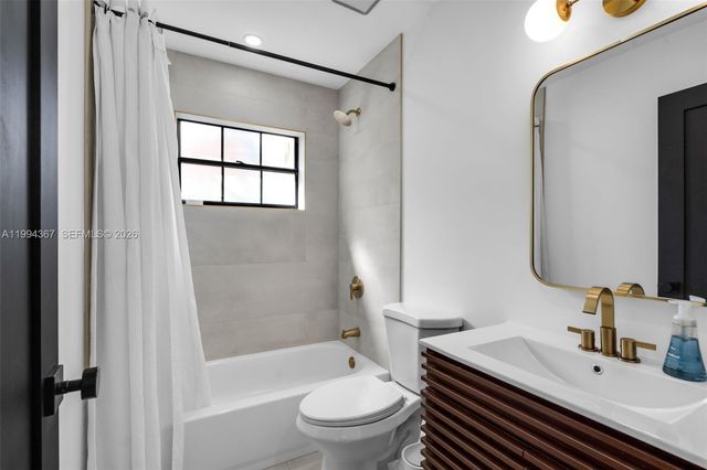 4787 NW 1st Dr, Deerfield Beach, FL 33442