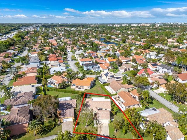 4787 NW 1st Dr, Deerfield Beach, FL 33442