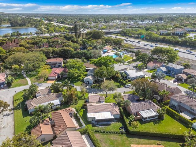 4787 NW 1st Dr, Deerfield Beach, FL 33442