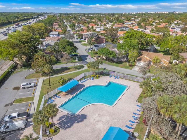 4787 NW 1st Dr, Deerfield Beach, FL 33442