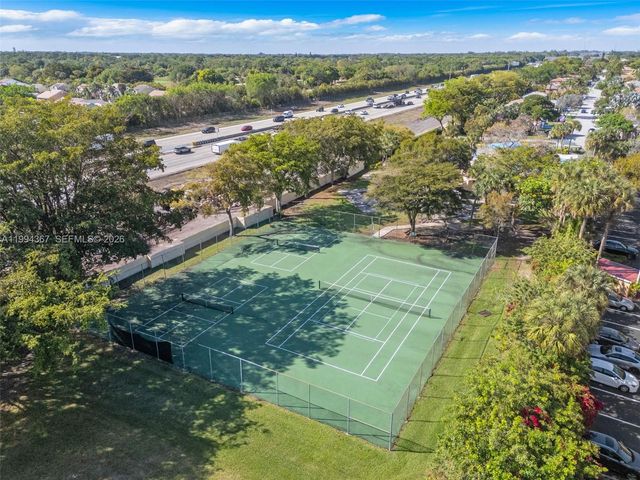 4787 NW 1st Dr, Deerfield Beach, FL 33442