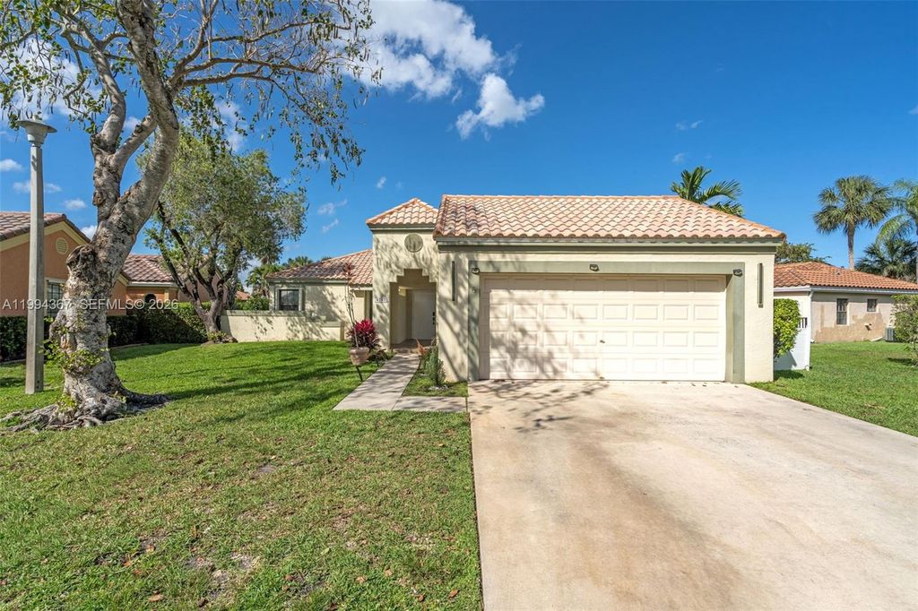 4787 NW 1st Dr, Deerfield Beach, FL 33442