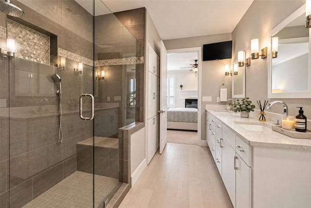 8616 Turtle Creek Boulevard 323, Dallas, TX 75225