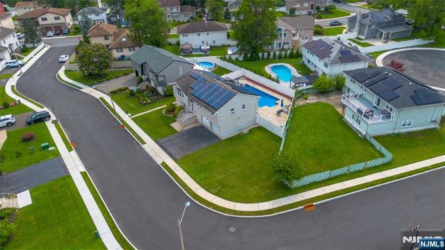 5 La Rosa Drive, Little Ferry, NJ 07643