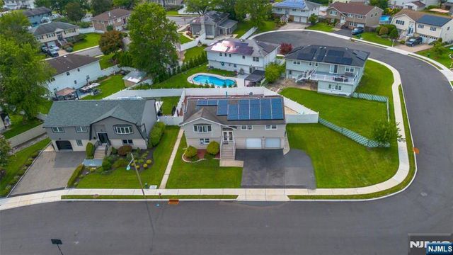 5 La Rosa Drive, Little Ferry, NJ 07643