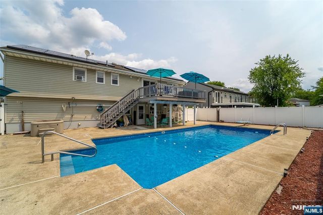 5 La Rosa Drive, Little Ferry, NJ 07643