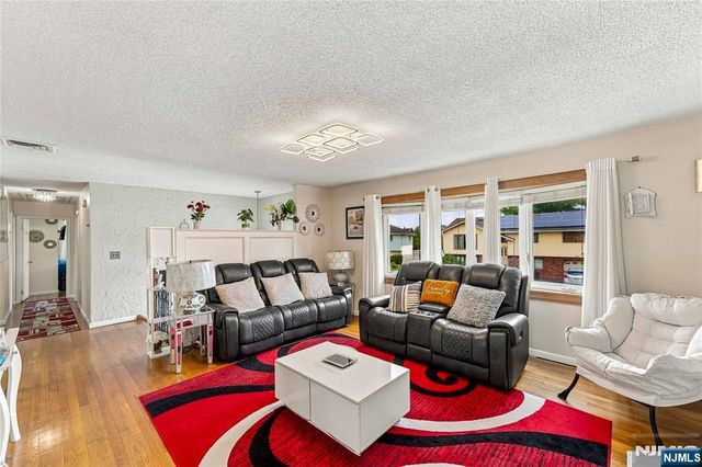 5 La Rosa Drive, Little Ferry, NJ 07643