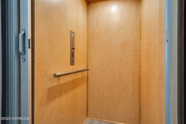 107 Bay Shore Drive, Toms River, NJ 08753