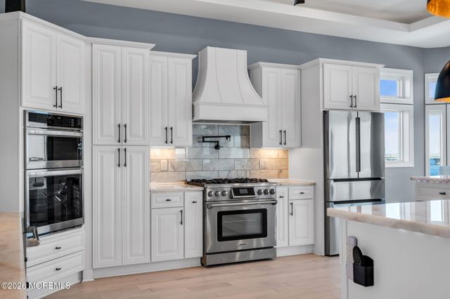 107 Bay Shore Drive, Toms River, NJ 08753