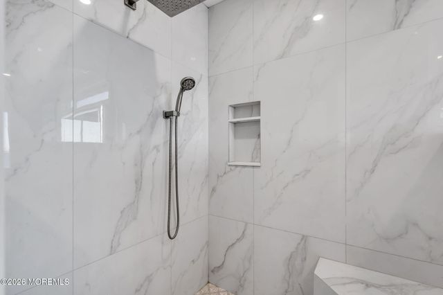 107 Bay Shore Drive, Toms River, NJ 08753