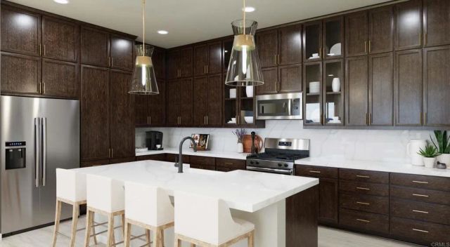 1785 Camino Strava 2, Chula Vista, CA 91913