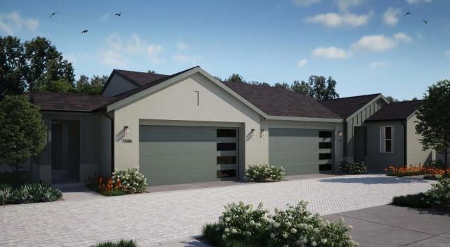 1785 Camino Strava 2, Chula Vista, CA 91913