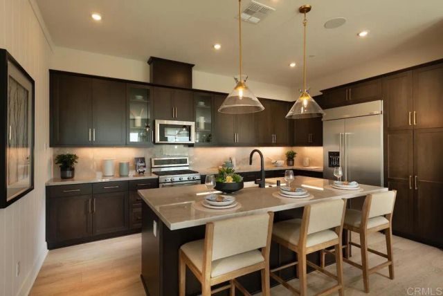 1785 Camino Strava 2, Chula Vista, CA 91913