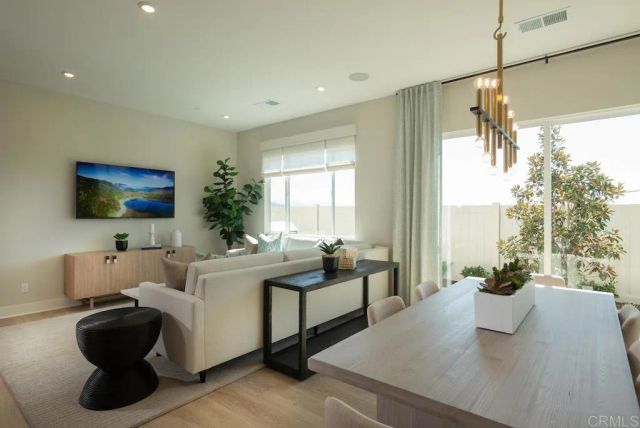 1785 Camino Strava 2, Chula Vista, CA 91913