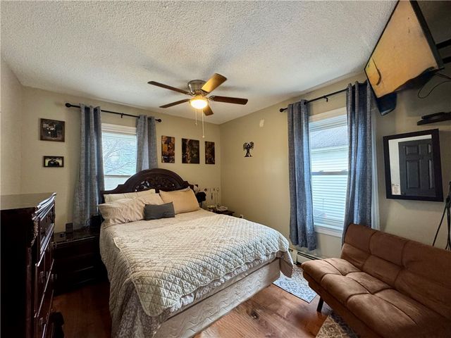 142 Carter Avenue, Pawtucket, RI 02861