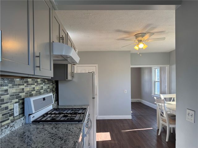 142 Carter Avenue, Pawtucket, RI 02861