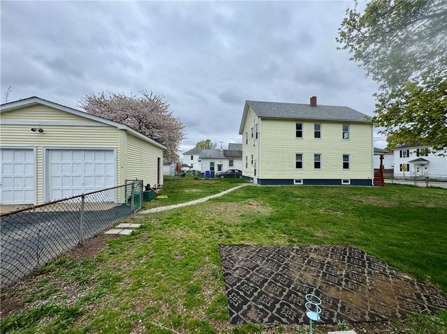 142 Carter Avenue, Pawtucket, RI 02861