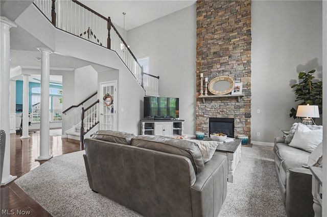 4721 Briar Hill Drive, Ravenna, OH 44266
