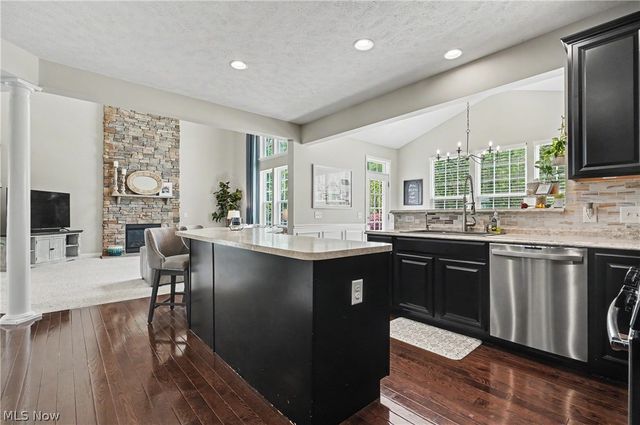 4721 Briar Hill Drive, Ravenna, OH 44266