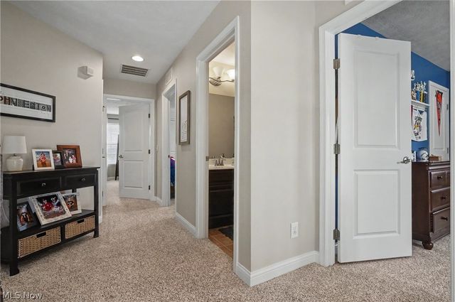 4721 Briar Hill Drive, Ravenna, OH 44266