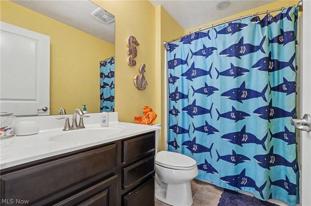 4721 Briar Hill Drive, Ravenna, OH 44266