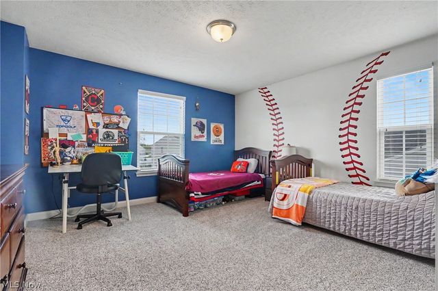 4721 Briar Hill Drive, Ravenna, OH 44266