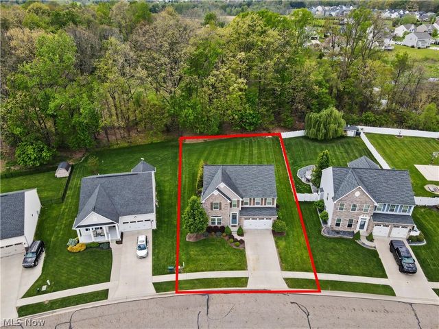 4721 Briar Hill Drive, Ravenna, OH 44266