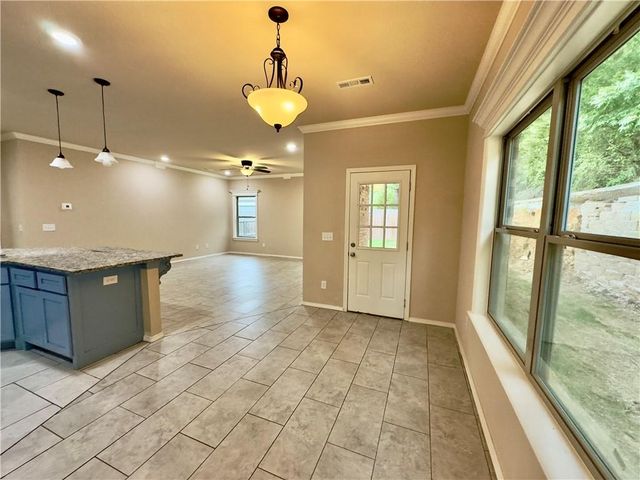 2232 Presley Lane, Springdale, AR 72764
