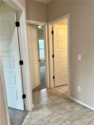 2232 Presley Lane, Springdale, AR 72764