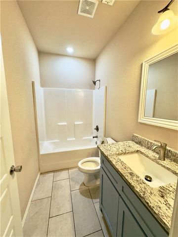 2232 Presley Lane, Springdale, AR 72764