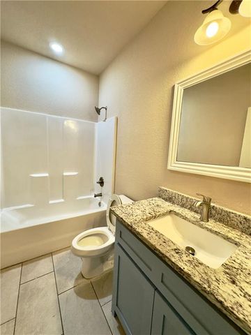 2232 Presley Lane, Springdale, AR 72764